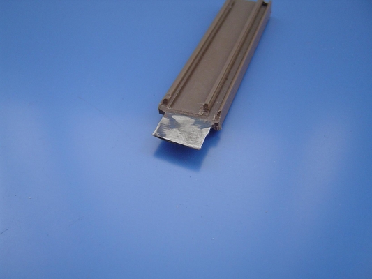 Plastic And Metal Co Extrusion Profiles PE And Iron Sheets Join Together